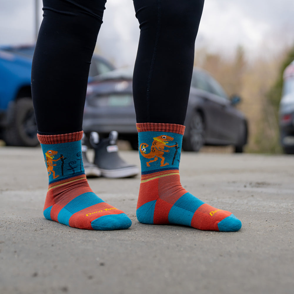 Darn Tough Kids Lightweight Sal Crew Socks (Lava)