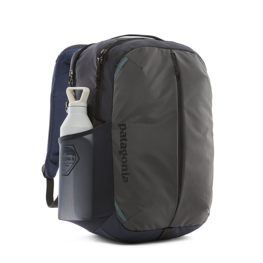 Patagonia Refugio Day Pack 26 L (Smolder Blue)